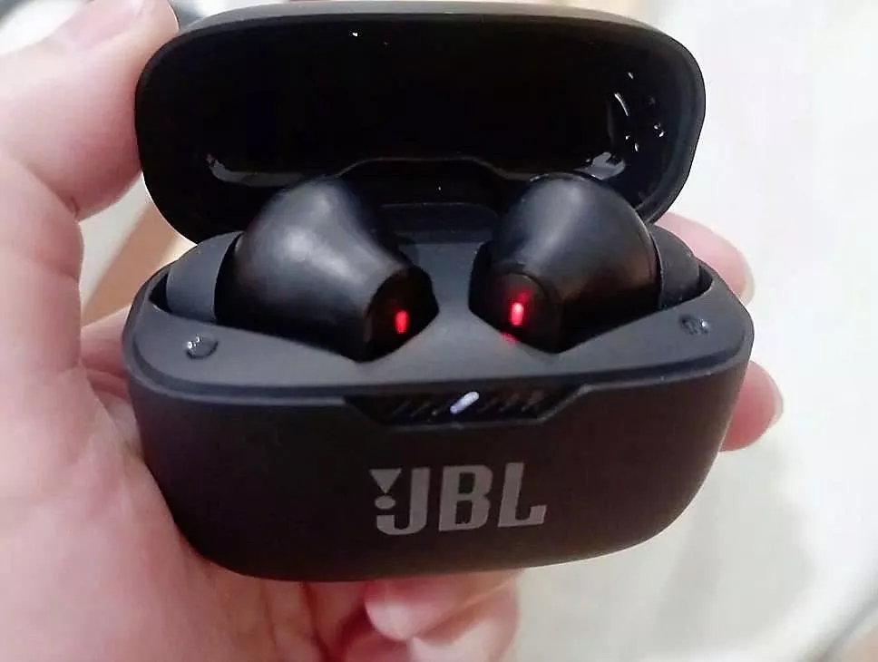 Tai Nghe Bluetooth JBL Tune 230NC - Bass Siêu Căng - Chống Ồn ANC - Cảm Ứng Chạm - Pin 40H - BH 24T