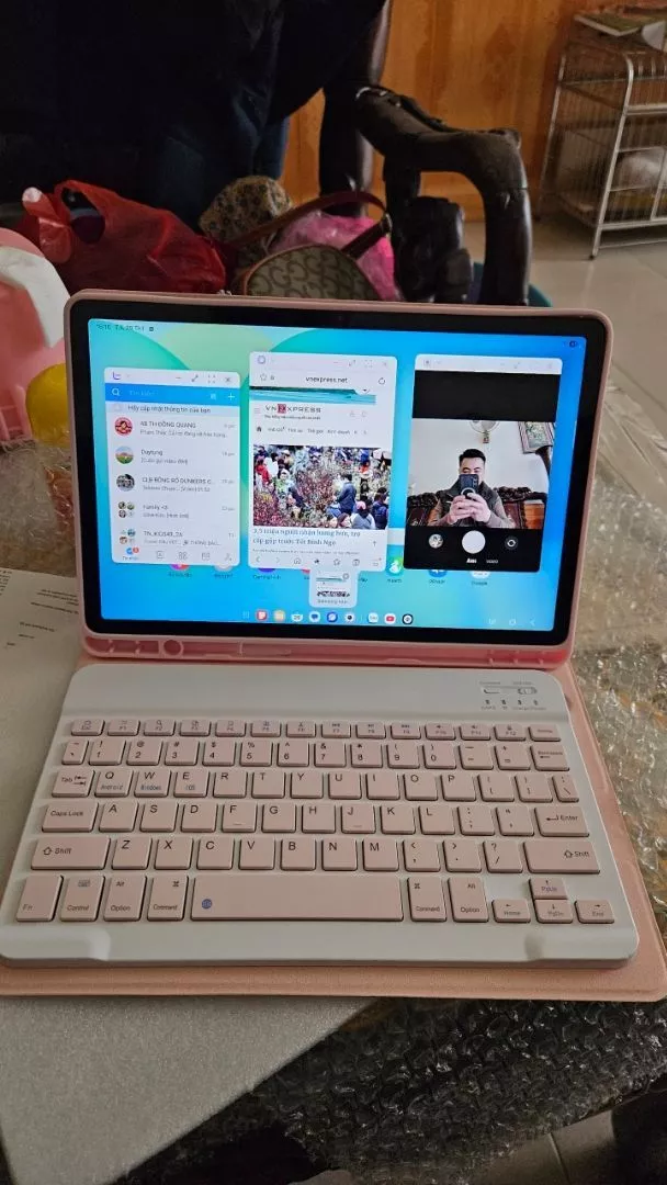 Máy Tính Bảng Samsung Galaxy Tab S10 FE Wifi 8GB/128GB