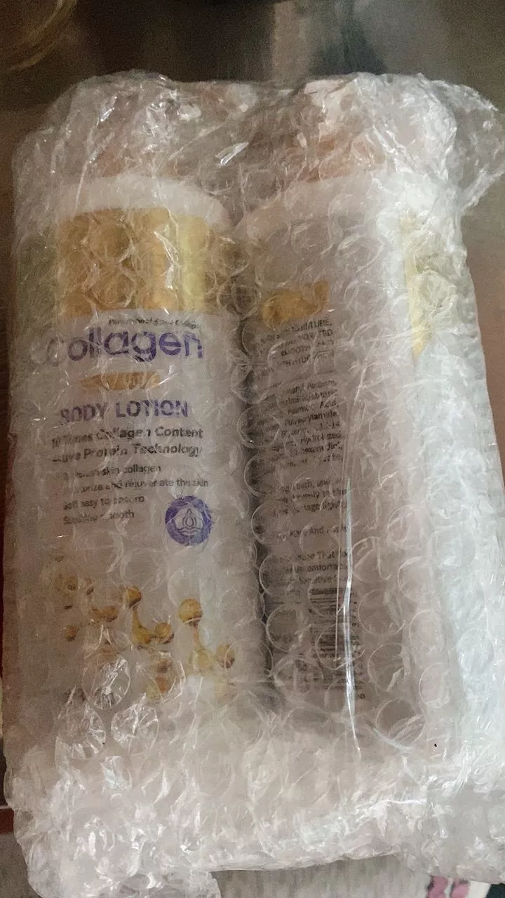 Sữa Dưỡng Thể Collagen Tinh Chất Vàng 300g Ngăn Ngừa Lão Hóa, Trắng Da Peach & Petal