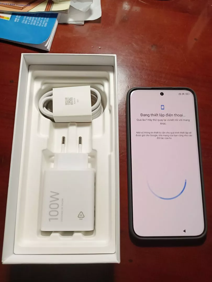 Điện thoại thông minh Redmi Note 15 Pro+ 5G (12+256GB)|Pin lớn 6500mAh và sạc nhanh HyperCharge 100W