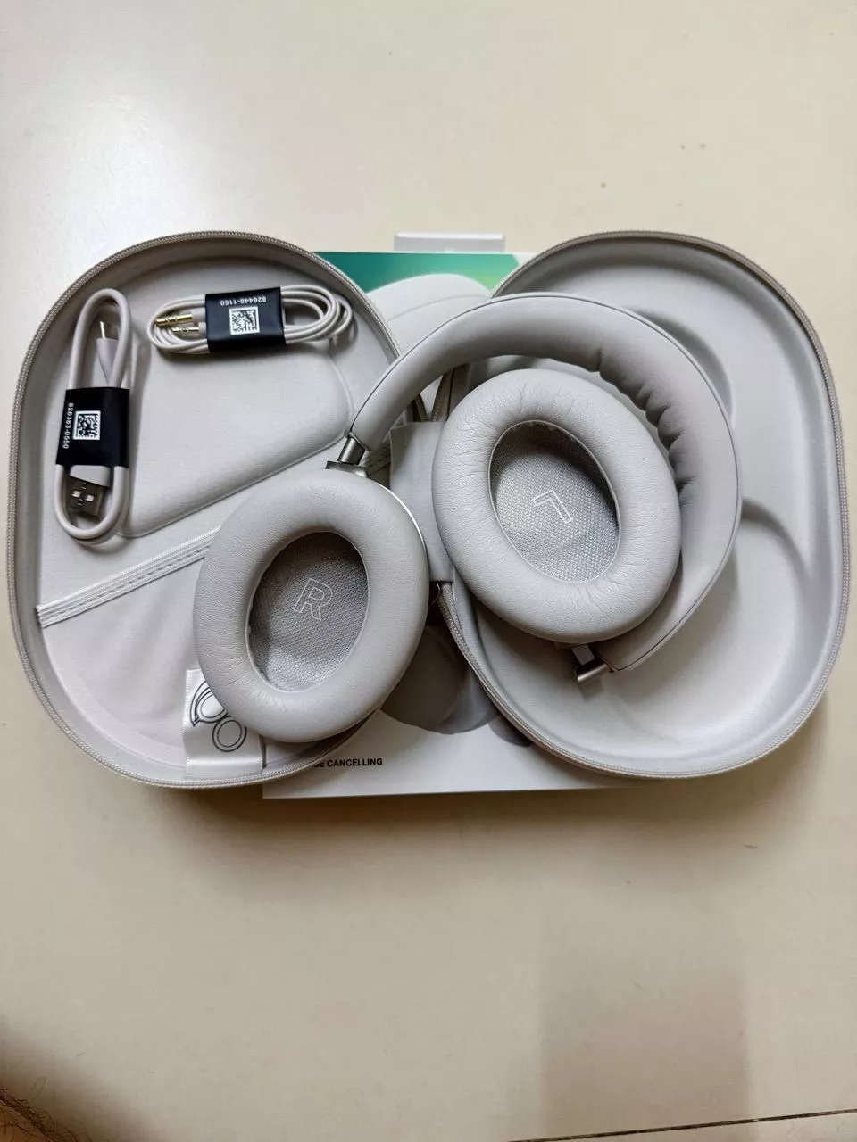 Tai nghe Bose QuietComfort Ultra Headphones| Immersive Audio| Pin 24H