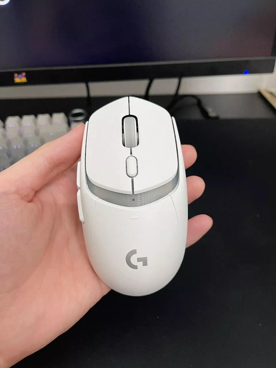 Chuột gaming không dây Logitech G309 LIGHTSPEED - Switch LIGHTFORCE, HERO 25K, Pin hơn 300h