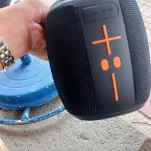 Loa hm805 có thể ghép đôi 2 loa, công suất 8w loa nghe nhạc bass căng
