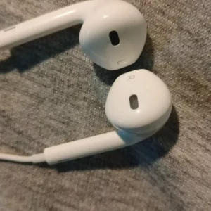 Tai nghe có dây Jack 3.5mm cho 6s, Laptop zin bóc máy | Bảo hành 12 tháng