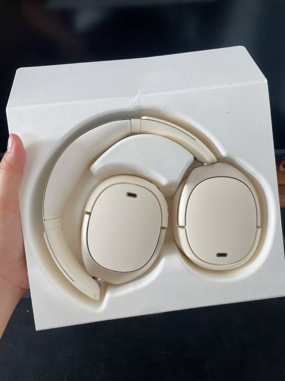 Tai Nghe Bluetooth Chụp Tai Không Dây EDIFIER W80 - Đến 65H Nghe Nhạc Thoải Mái - Kết Nối 2 Thiết Bị - 15 Tháng Bảo Hành