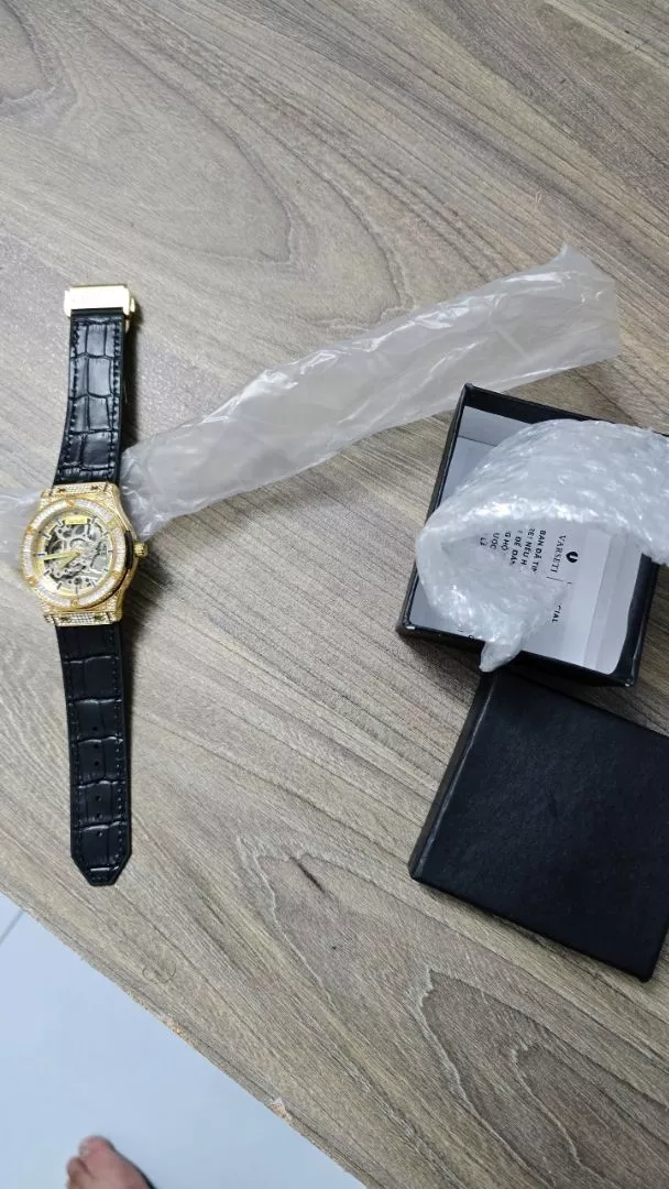 Đồng Hồ Nam Varseti Chạy Máy Cơ, Bản Lộ Cơ Thông Lòng Cao Cấp Viền Benzel Đính Đá Sang Trọng