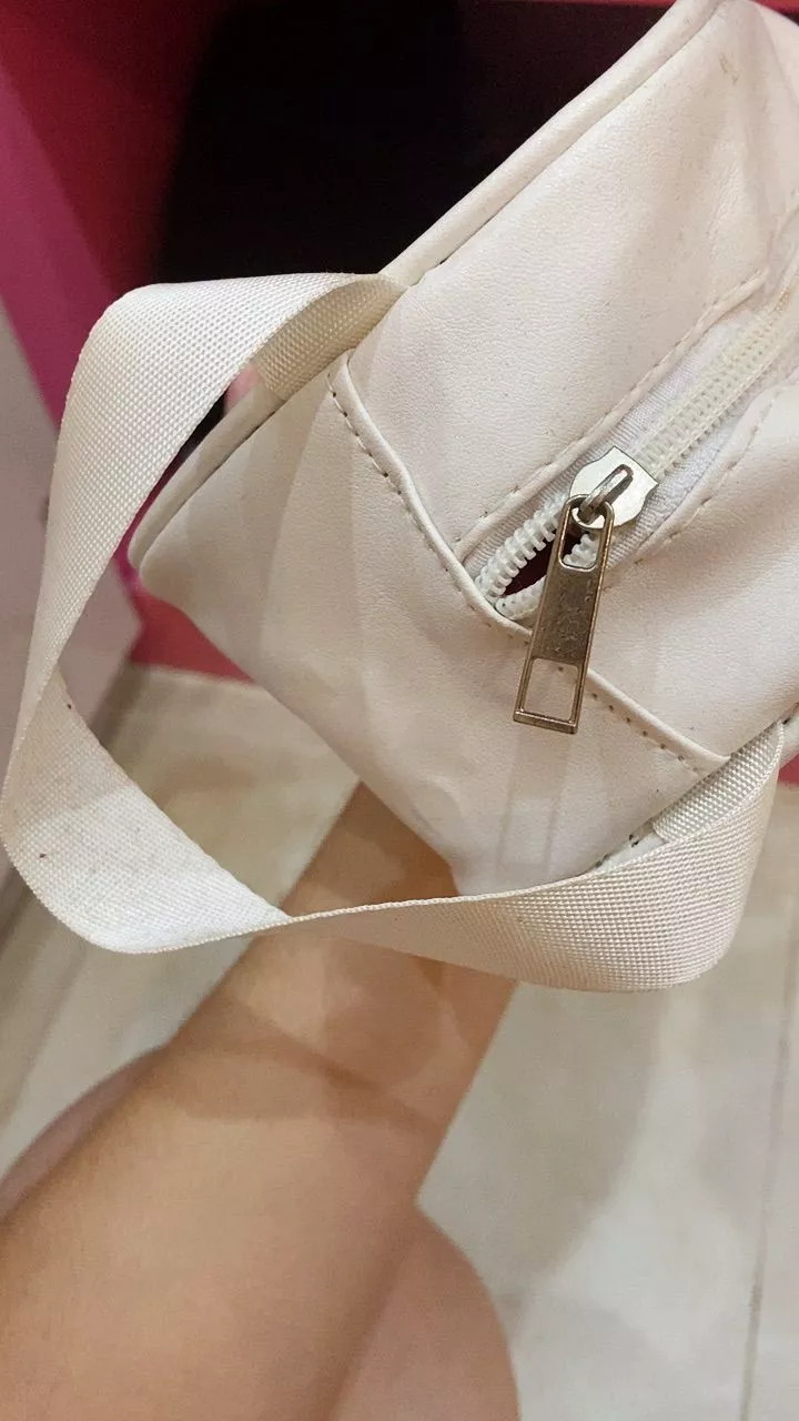 Túi đựng mỹ phẩm di động và không thấm nước và có thể lưu trữ mỹ phẩm và cọ trang điểm