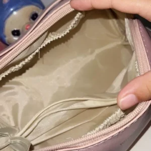 Túi đựng mỹ phẩm di động và không thấm nước và có thể lưu trữ mỹ phẩm và cọ trang điểm