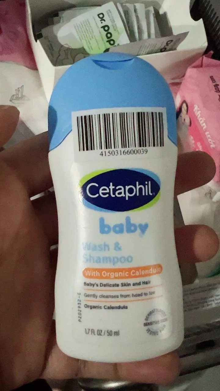 Sữa tắm gội trẻ em tinh chất hoa cúc (Cetaphil Baby Wash&Shampoo) 400ml