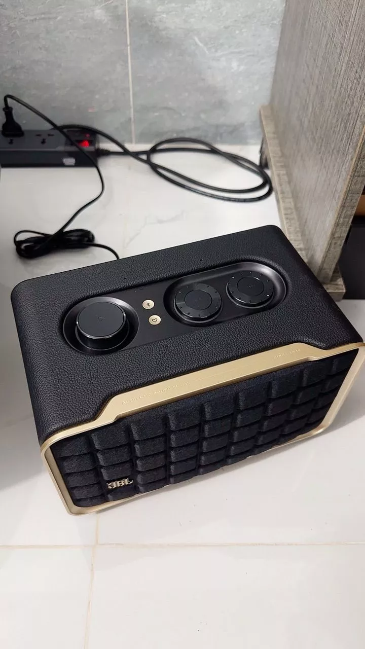 Loa Thông Minh JBL Authentics 200 | Thiết Kế Retro | Kết Nối Wifi, Bluetooth - Hàng Chính Hãng