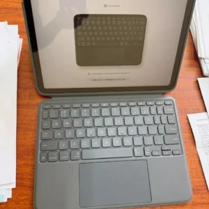 Bao da kèm Bàn phím Combo Touch Logitech cho iPad Air 11 inch (M2 & M3), iPad Air 5 (2022) & Ipad Air 13 inch (M2)