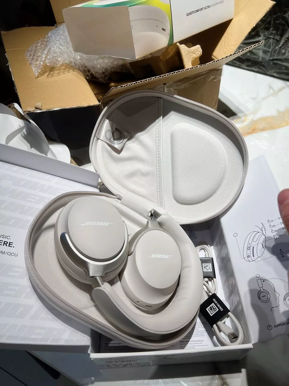 Tai nghe Bose QuietComfort Ultra Headphones| Immersive Audio| Pin 24H
