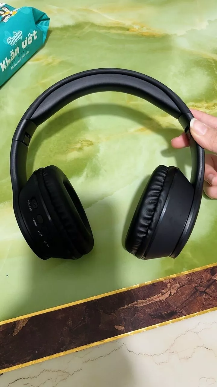 Tai nghe Bluetooth 5.3 GOOJODOQ, âm thanh nổi HiFi, thời lượng pin dài và nhiều chế độ phát lại.