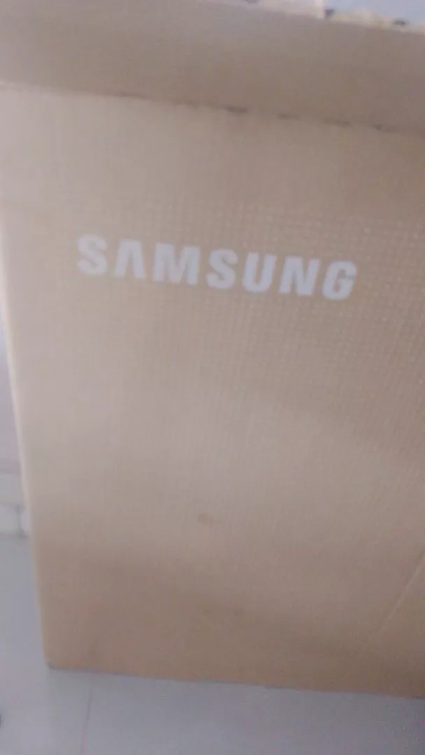 Smart Tivi Samsung UHD U8500FKXXV 2025 - Miễn phí lắp đặt