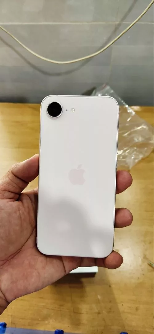 Điện Thoại Apple iPhone 17e 256GB