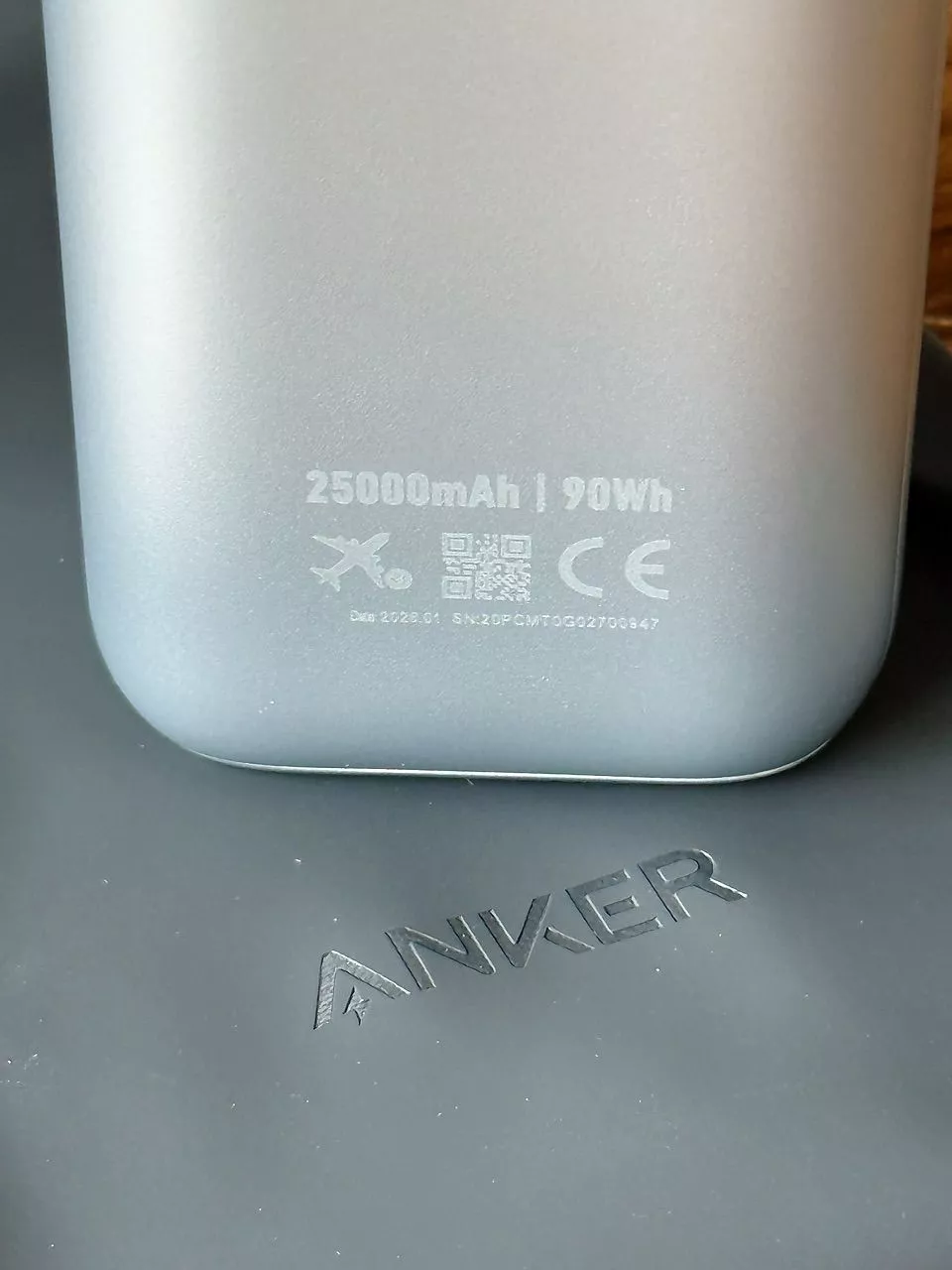 Sạc dự phòng ANKER Zolo 25kmAh | Công suất 165W | Tích hợp 2 cáp USB-C rút gọn | Có màn hình - A1695