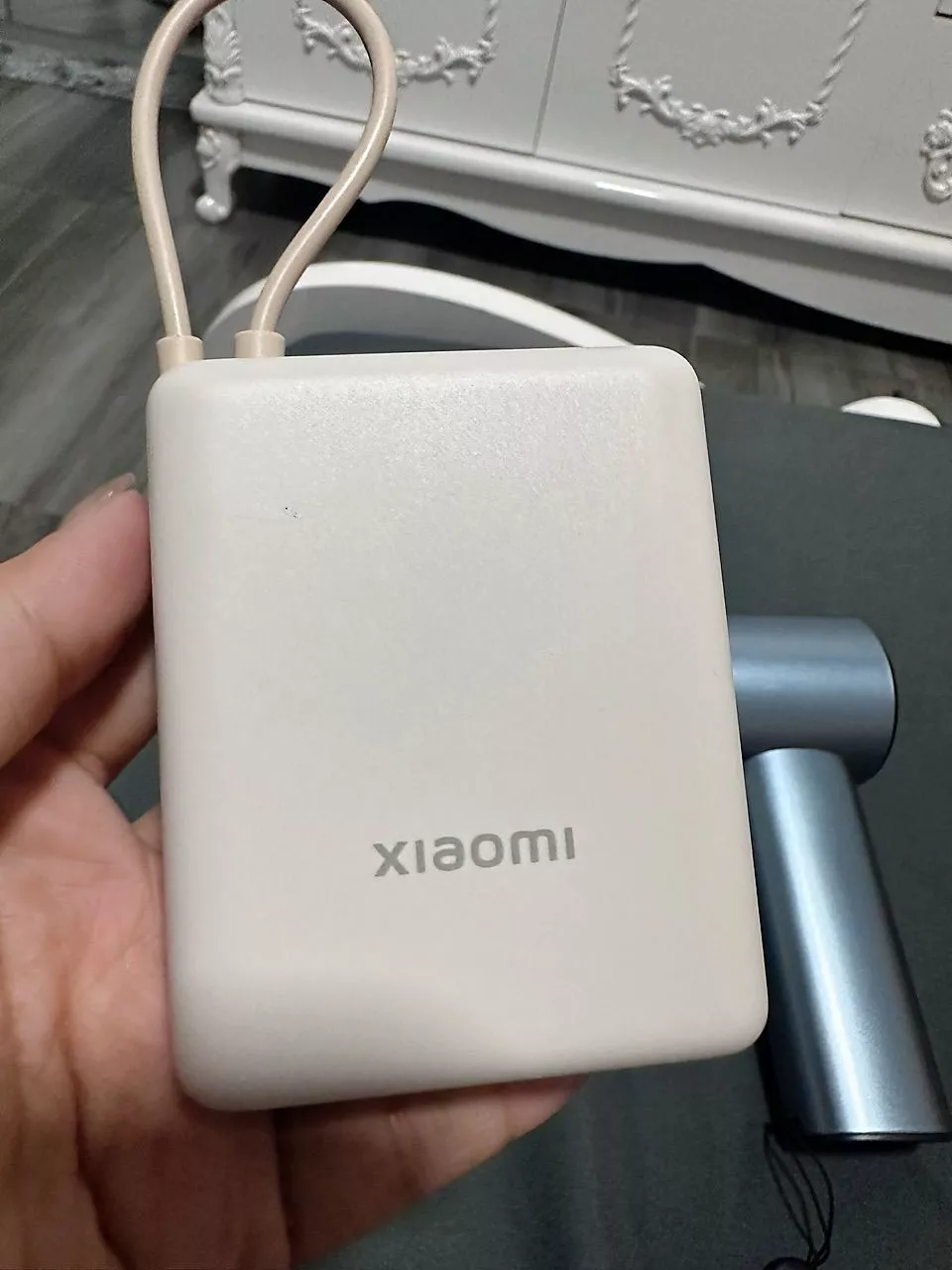 Xiaomi 33W Power Bank 10000mAh (Integrated Cable) |Công suất sạc nhanh lên đến 33W|Sạc đến 3 thiết bị cùng