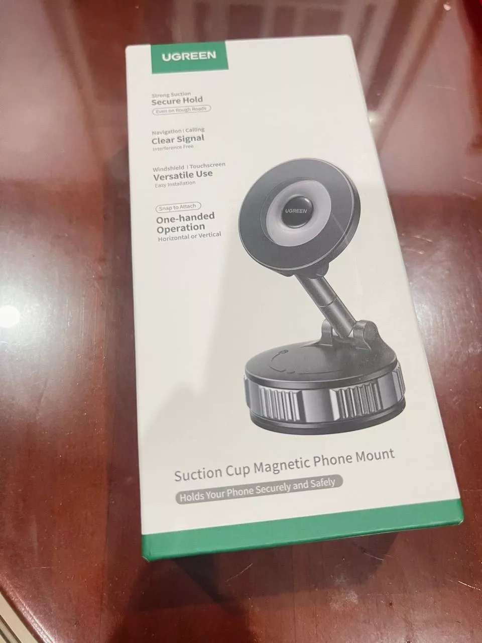 UGREEN 360° Giá Đỡ Điện Thoại Xe Từ Tính Chân Không Có Thể Gập Lại Và Xoay Chắc Chắn Lực Hút Mạnh Cho iPhone 12 13 14 15 16 Pro Max