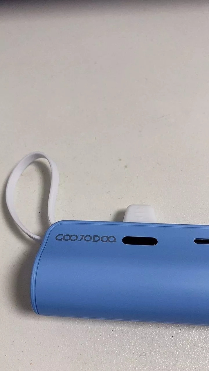 sạc dự phòng mini GOOJODOQ 2024, Pin dự phòng không dây di động có phích cắm Type-C và Lightning