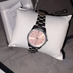Đồng Hồ Casio Nữ LTP-V005D-4BUDF Màu Hồng Kim Bạc Dạ Quang Kính Khoáng 28.2mm Chống Nước Dây Kim Loại Không Gỉ