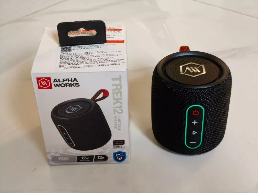 Loa Di Động Alpha Works TREK 12