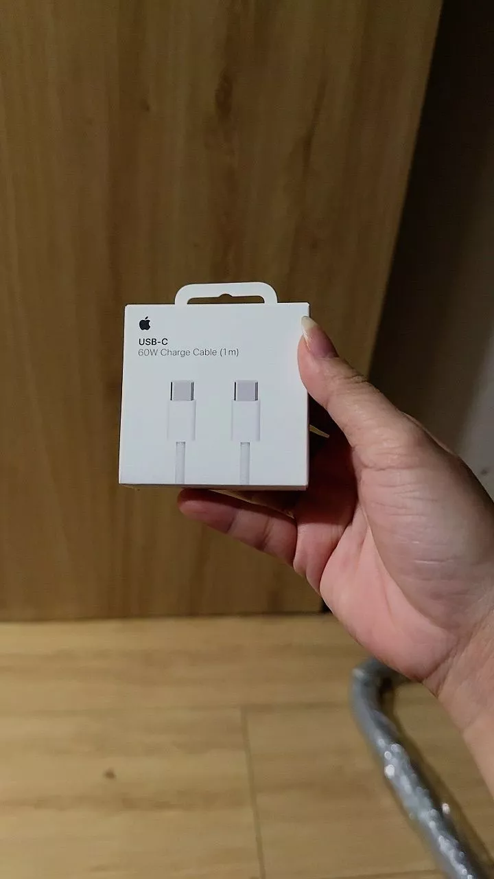 Cáp sạc Apple USB-C to USB-C 60W (1m) Chính hãng (dùng cho iPhone 15 series trở lên)