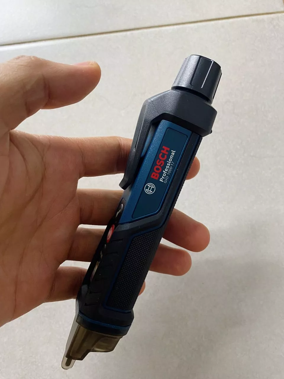 Bút thử điện không chạm Bosch GVD 1000-17