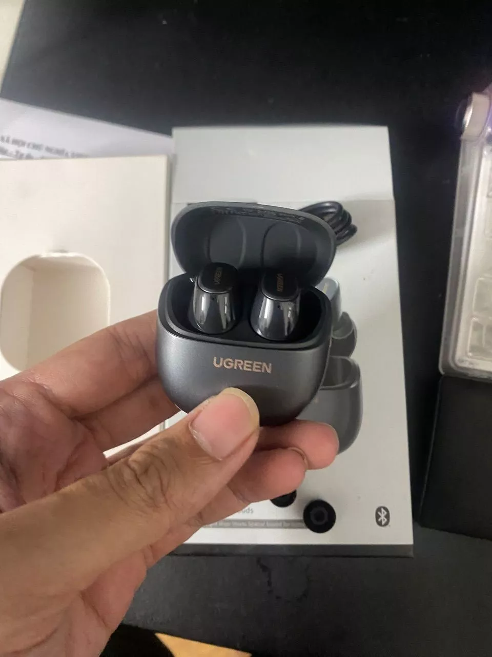 Tai nghe UGREEN Dots Bluetooth 6.0TWS Hỗ trợ 2 Mic Bộ mã âm AAC / SBC Âm thanh âm thanh Hi-Pure Âm thanh không gian Âm có độ trễ thấp Điều khiển ứng dụng Tai nghe không dây