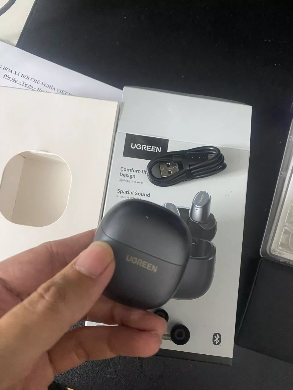Tai nghe UGREEN Dots Bluetooth 6.0TWS Hỗ trợ 2 Mic Bộ mã âm AAC / SBC Âm thanh âm thanh Hi-Pure Âm thanh không gian Âm có độ trễ thấp Điều khiển ứng dụng Tai nghe không dây