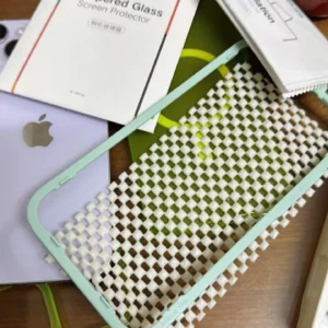 UGREEN 2 Chiếc Bảo Vệ Màn Hình Điện Thoại Cho iPhone 14 / 13 2.5D Full Cover Kính Cường Lực Cho iPhone 14 13