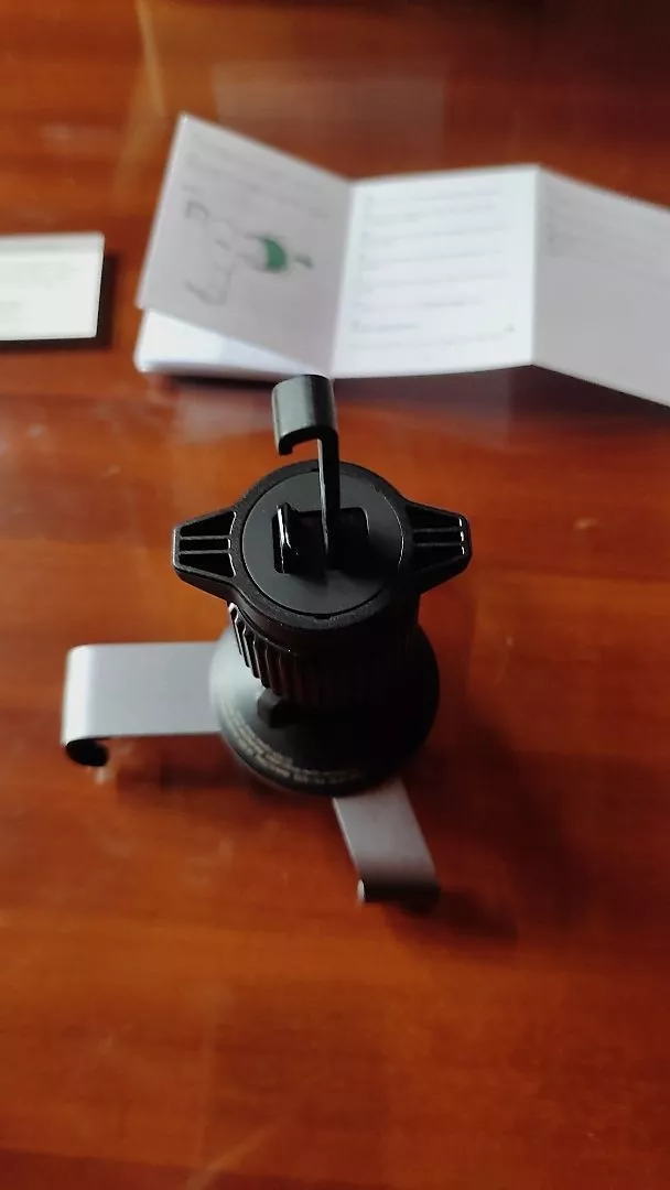 Giá đỡ điện thoại ô tô UGREEN Giá đỡ điện thoại thông hơi trên ô tô cho điện thoại di động Xiaomi Samsung iPhone 12 13 14 15 Giá đỡ ô tô