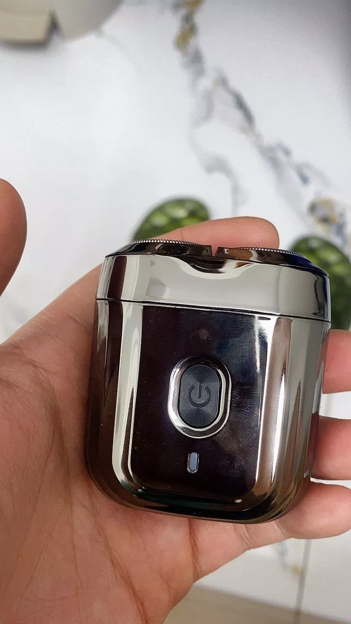 Máy cạo râu Enchen Mini 6 lưỡi dao kép mỏng, chống nước IPX7, pin sử dụng đến 2 tháng - BH 12 tháng