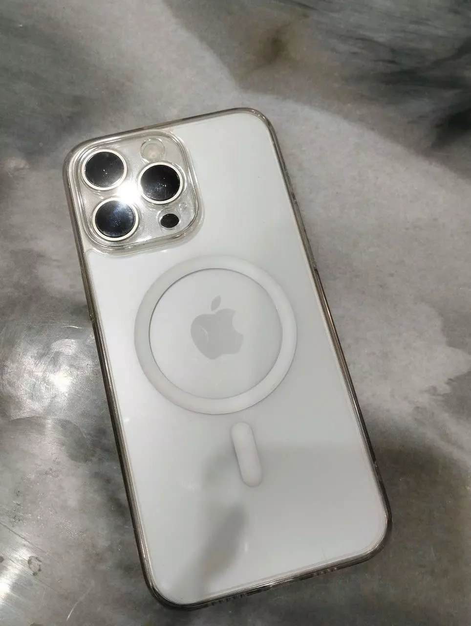 Ugreen Ốp Điện Thoại Trong Suốt Từ Tính Chống Va Đập Cho iPhone 15 16 17 Pro Max