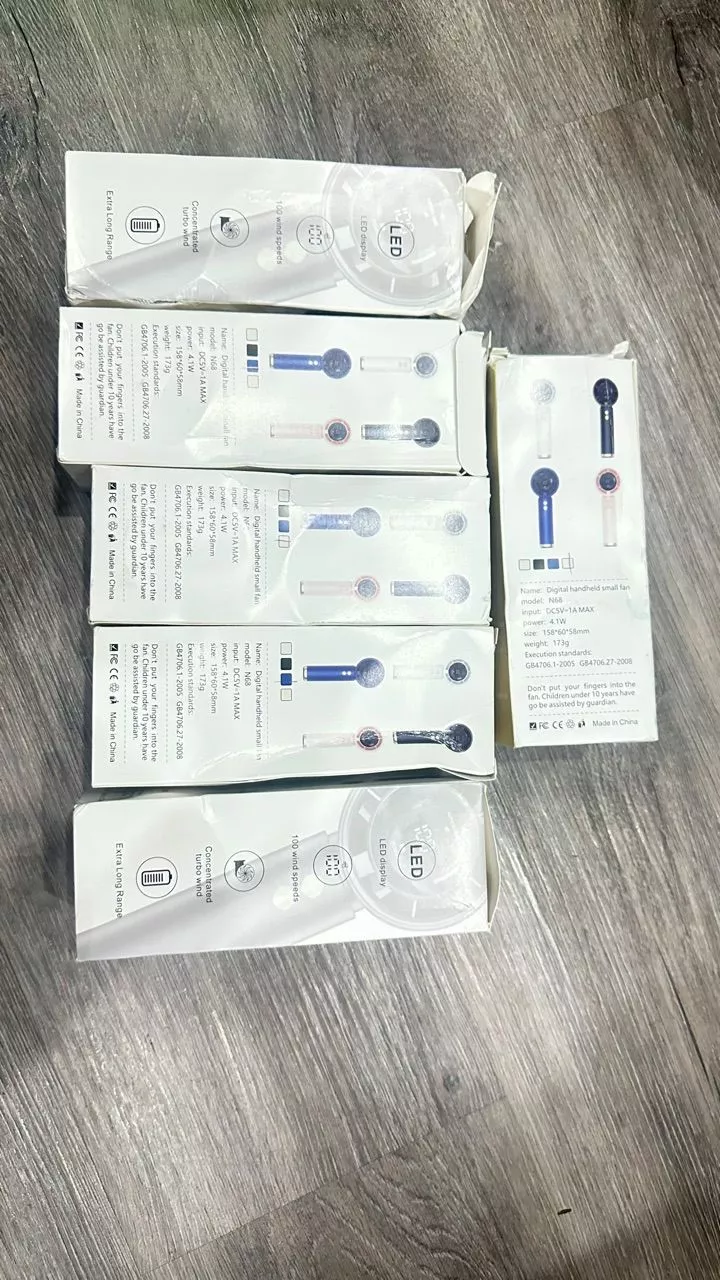 Quạt Mini Cầm Tay, Gió Mạnh, Sạc USB, Nhỏ Gọn, Tiện Lợi Mang Theo