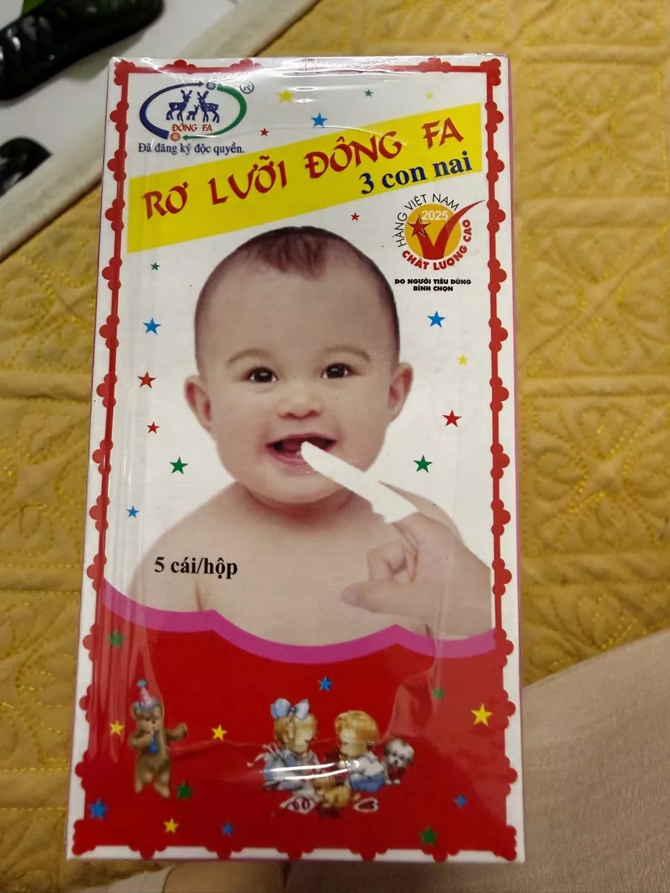 Rơ lưỡi Đông Fa cho bé