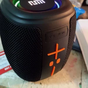 Loa hm805 có thể ghép đôi 2 loa, công suất 8w loa nghe nhạc bass căng