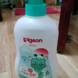 Tắm gội Pigeon cho bé - Sữa tắm gội toàn thân 2 trong 1 an toàn dịu nhẹ 700ml