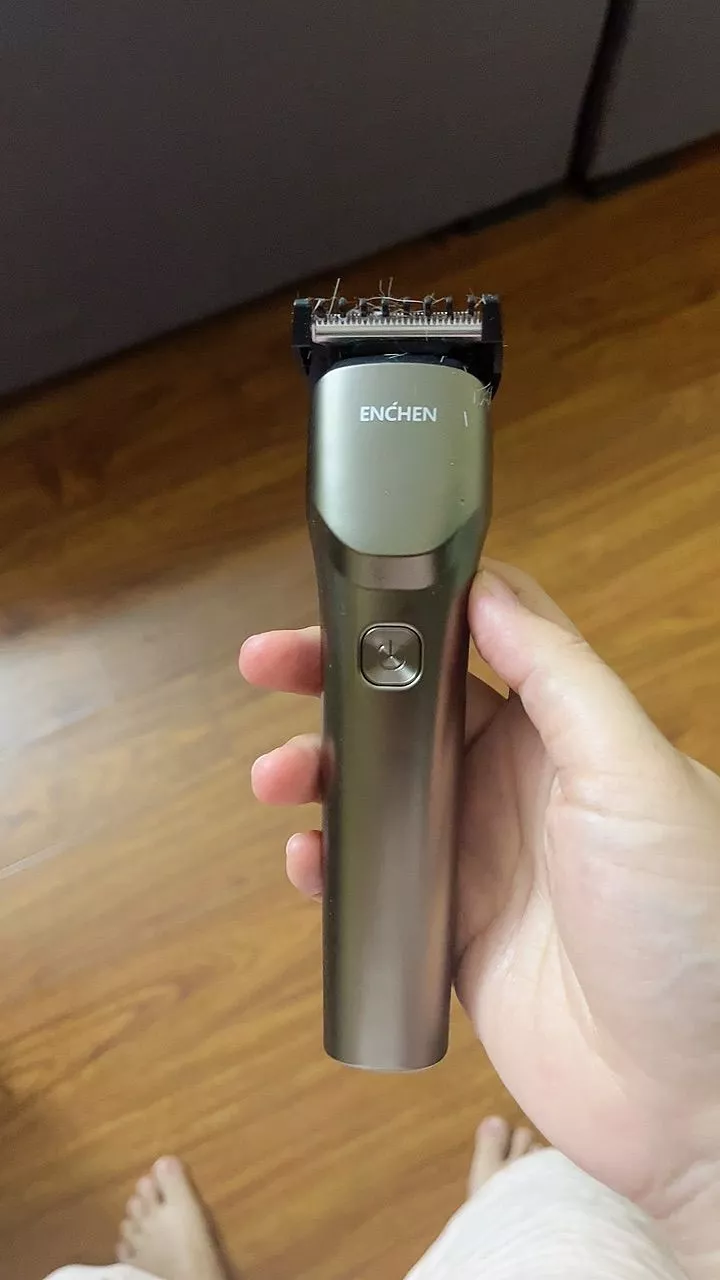 Tông đơ cắt tóc Enchen Beardo 2 tốc độ cao, lưỡi thép không gỉ, tặng 4 cử tạo kiểu - BH 12 tháng