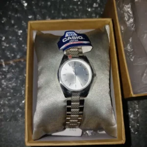 Đồng hồ nữ dây kim loại Casio Anh Khuê LTP-1274D-7ADF Chính hãng