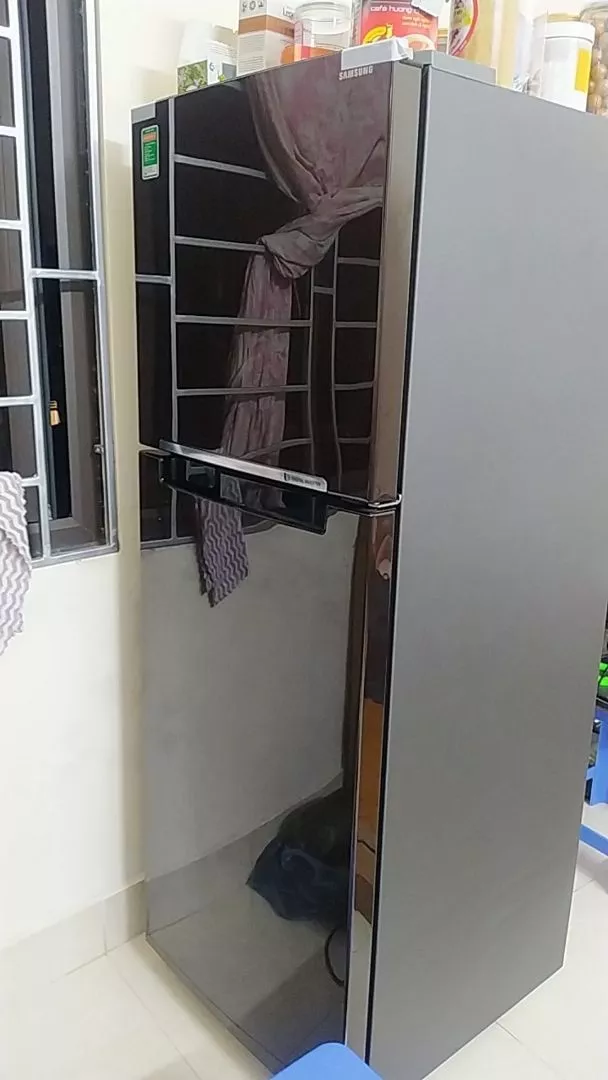 Tủ Lạnh Samsung Ngăn Đông Trên 236L RT22M4032BY/SV - Ngăn Đông Mềm Optimal Fresh Zone, màu Nâu