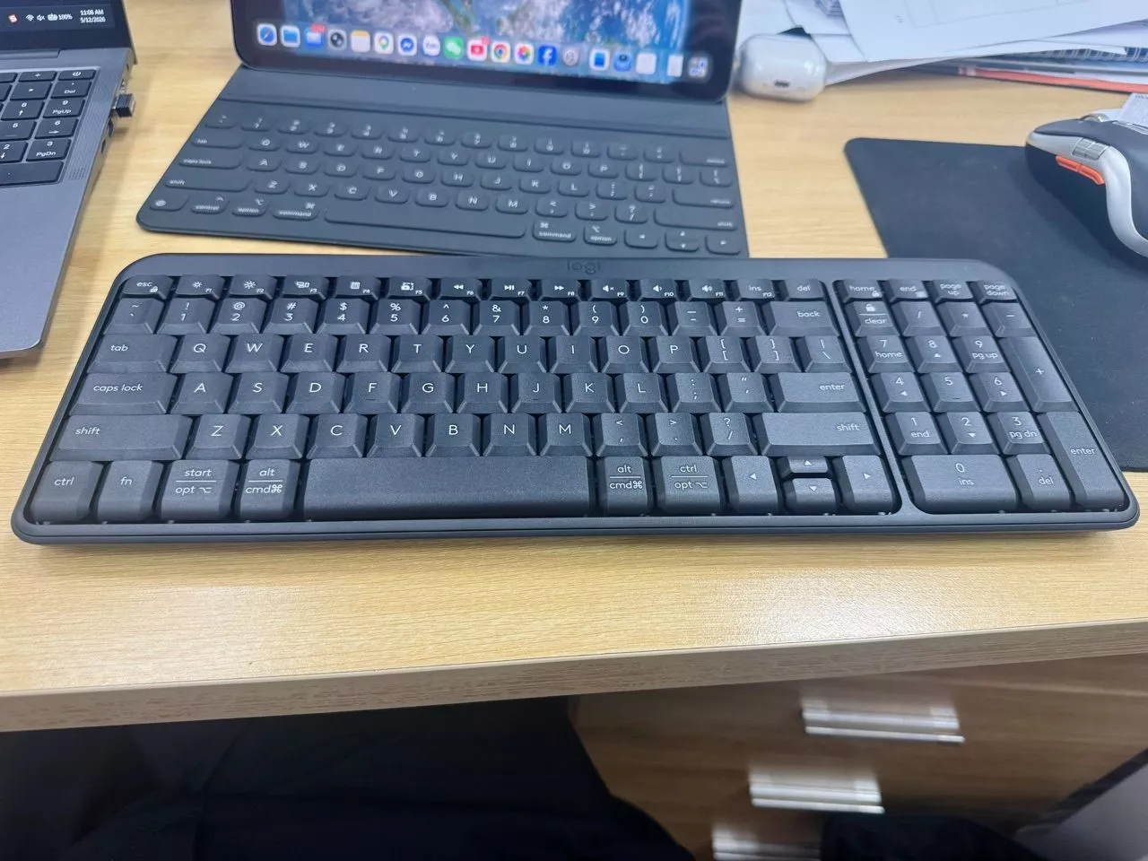 Bàn phím không dây Bluetooth Logitech K251 - Dễ kết nối, dễ thiết lập, thiết kế nhỏ gọn