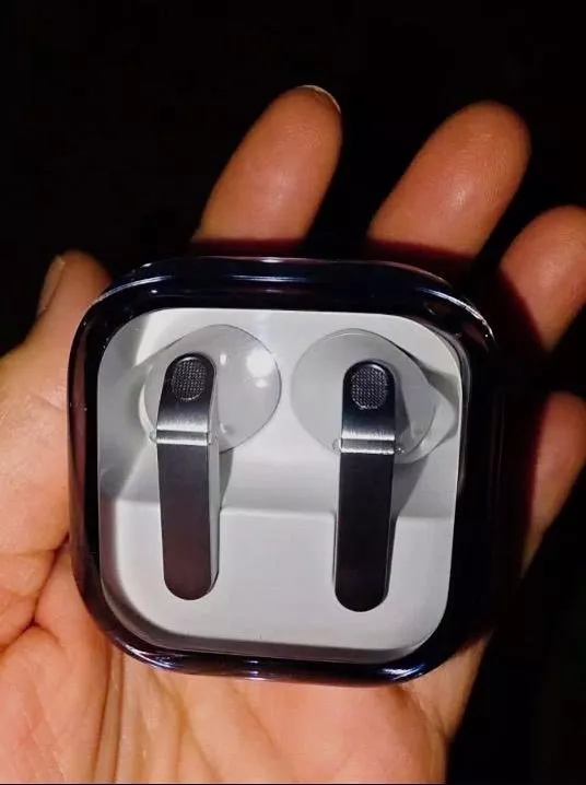 Tai Nghe Bluetooth Sam Sung Galaxy Buds 4 / Buds 4 Pro Thế Hệ Mới - Bass Căng - Pin 30H -Bảo Hành 24 Tháng