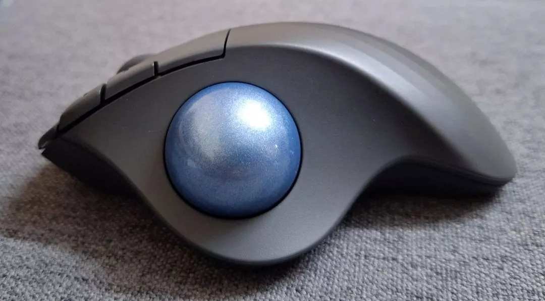 Chuột không dây Công Thái Học Logitech Ergo M575s Silent - Bluetooth, Giảm ồn, Trackball ngón cái