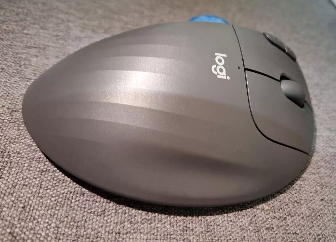 Chuột không dây Công Thái Học Logitech Ergo M575s Silent - Bluetooth, Giảm ồn, Trackball ngón cái