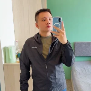 Áo khoác Daily Wear trượt nước, chống UV nhanh khô, áo khoác bốn mùa siêu nhẹ có mũ đa năng, áo chống nắng Coolmate