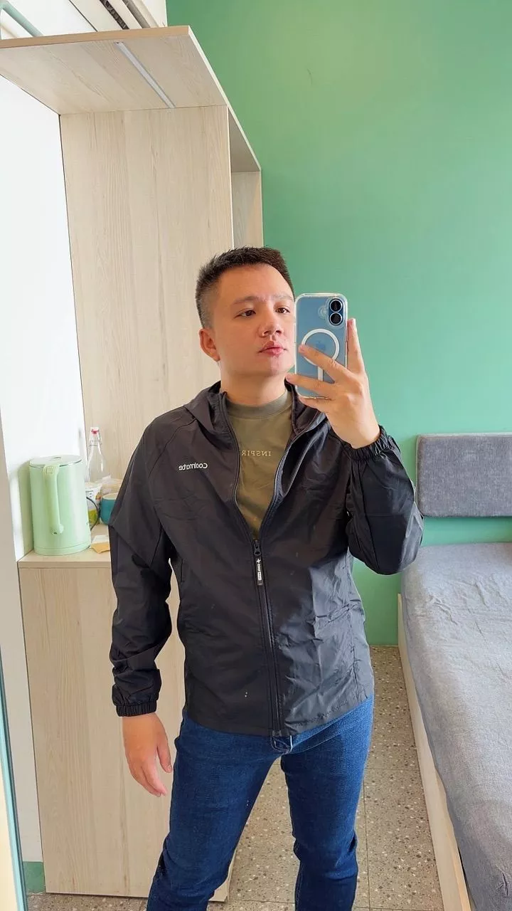 Áo khoác Daily Wear trượt nước, chống UV nhanh khô, áo khoác bốn mùa siêu nhẹ có mũ đa năng, áo chống nắng Coolmate
