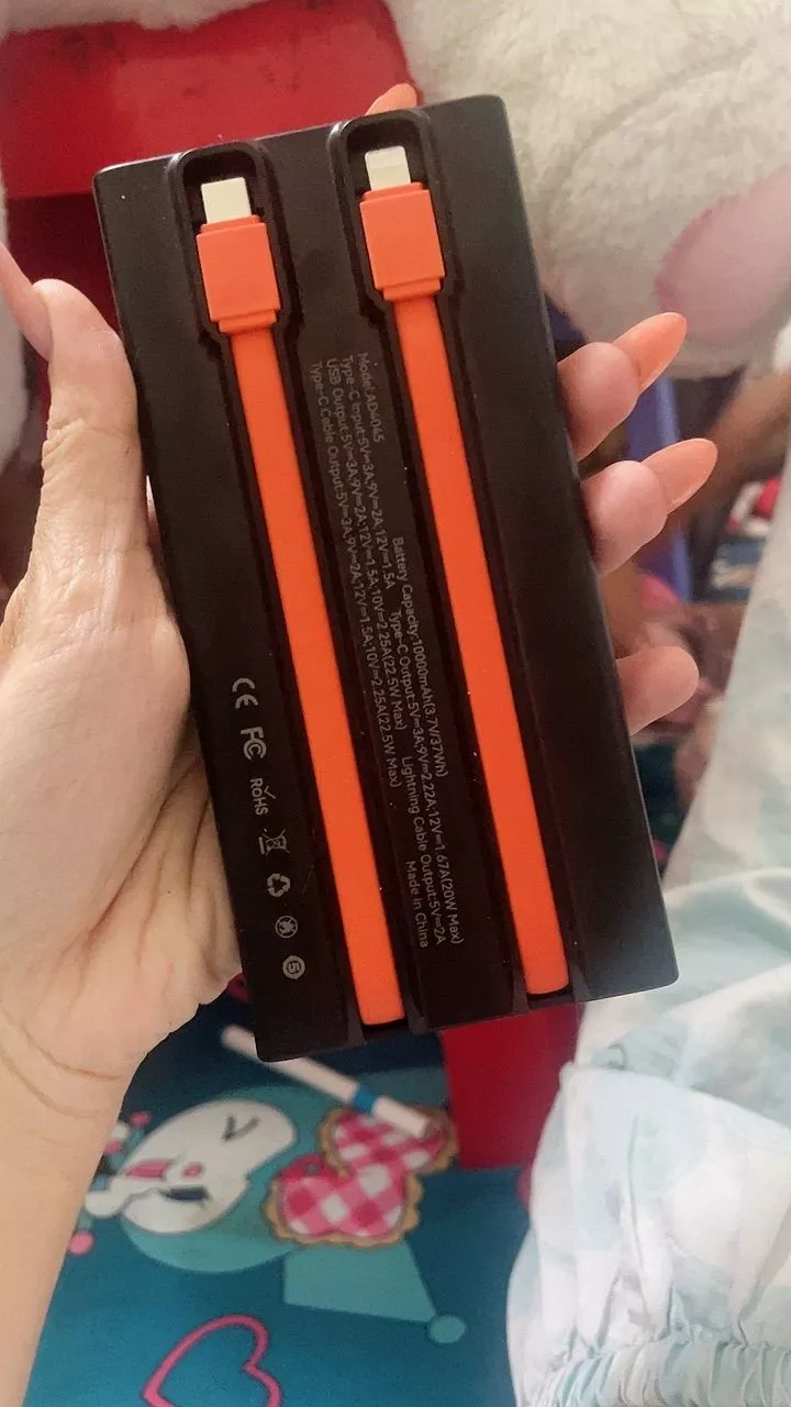 Sạc dự phòng Goojodoq 20000mAh, sạc nhanh 22.5W, cáp sạc tích hợp, màn hình LED hiển thị kỹ thuật số