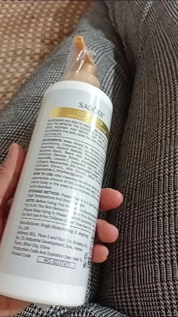 Sữa Dưỡng Thể Collagen Tinh Chất Vàng 300g Ngăn Ngừa Lão Hóa, Trắng Da Peach & Petal