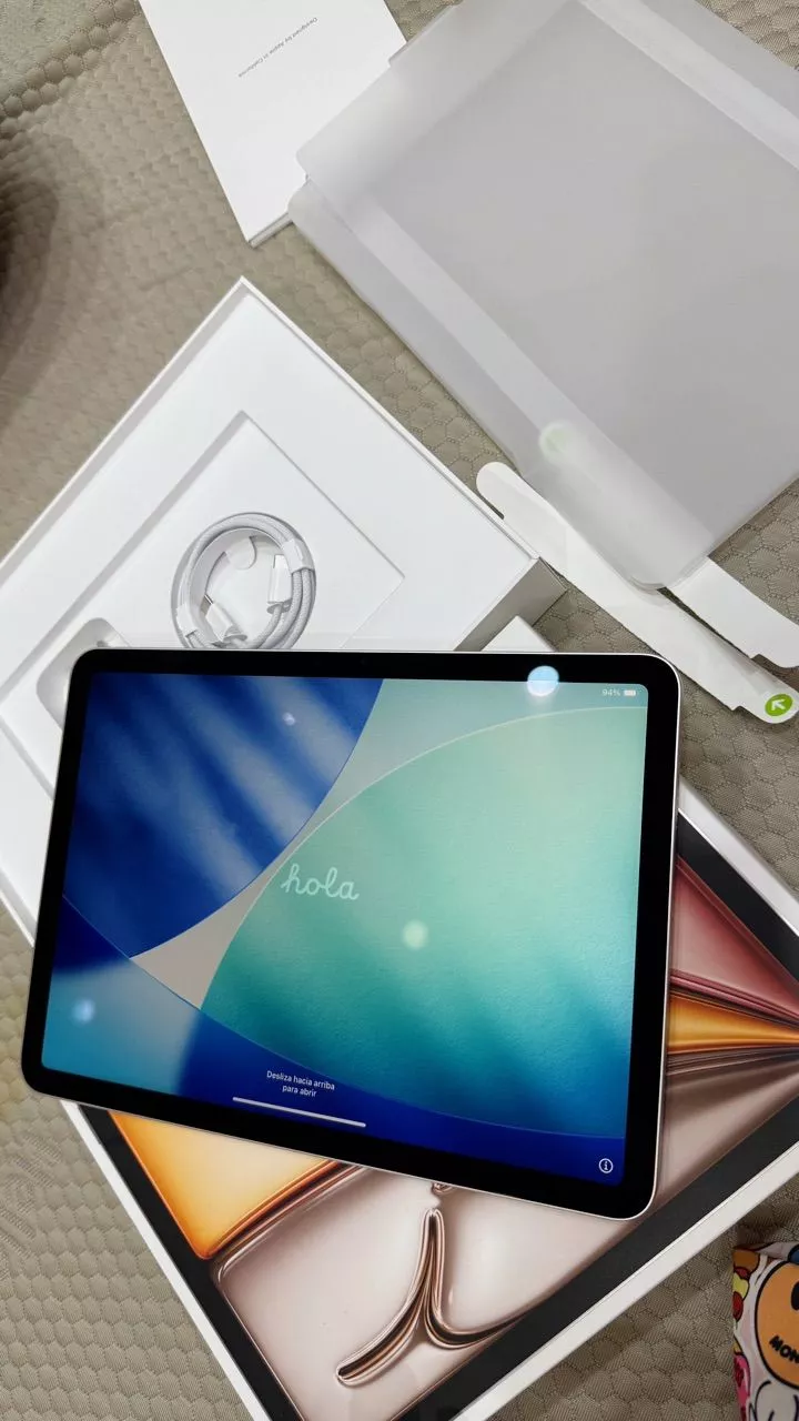 Máy tính bảng iPad Air, M4 chip, 11 inch, 128GB