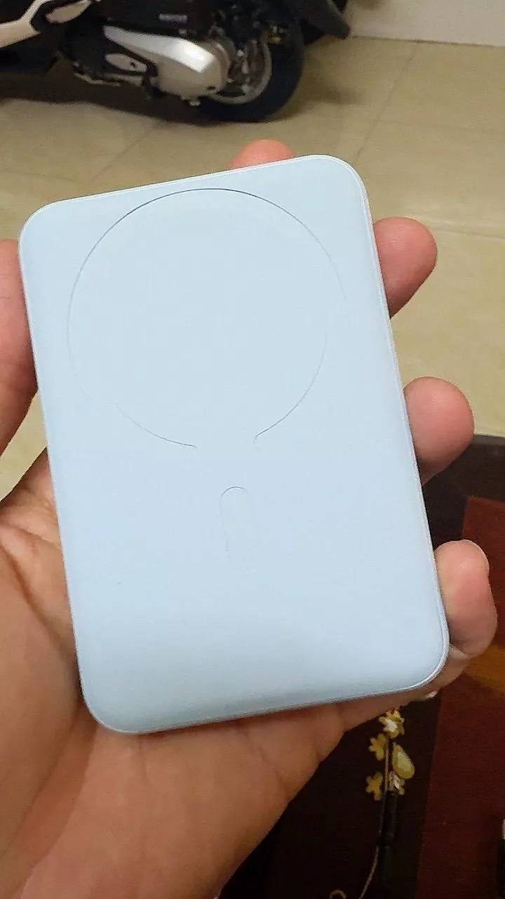 Pin sạc dự phòng không dây FM11 22.5W BASEUS 10000mah mini có nam châm thích hợp cho phone